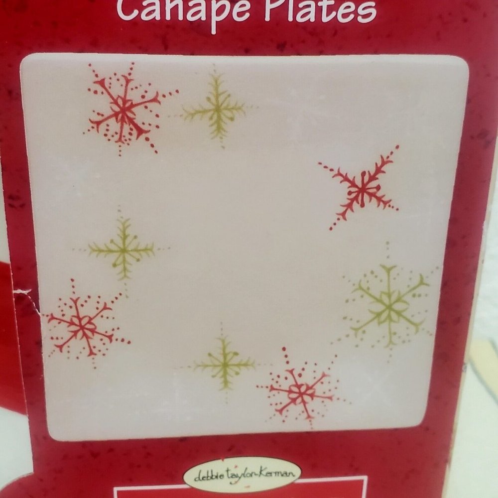 ONEIDA Debbie Taylor Kerman SNOWMATES 4 Square Canape Plates snack snowflake - Picture 7 of 8